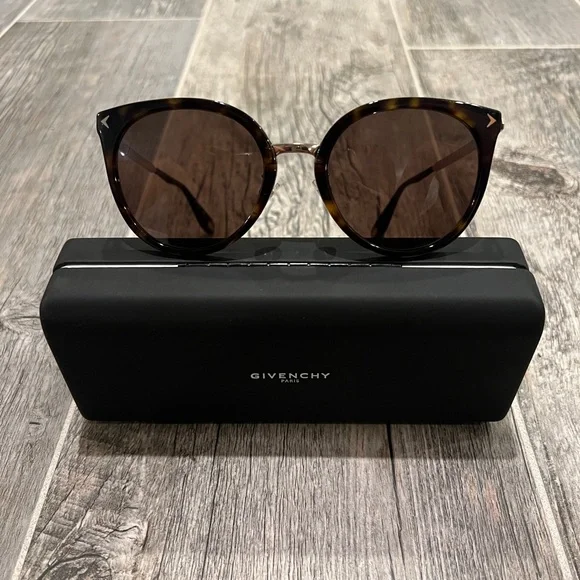 Givenchy | Accessories | Givenchy Brown And Gold Sunglasses  display picture 1